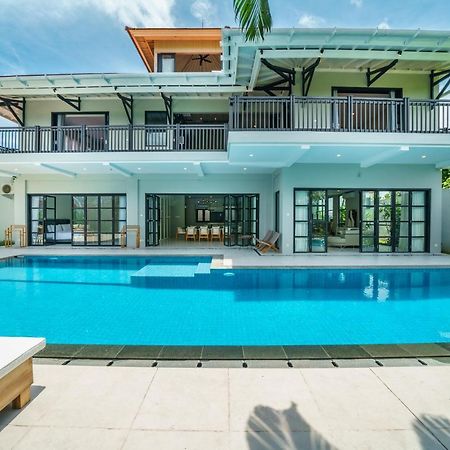 Villa Okenada - Modern 5-Bedroom Pool Villa In Berawa! ชังกู ภายนอก รูปภาพ