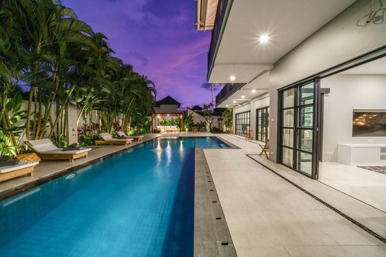 Villa Okenada - Modern 5-Bedroom Pool Villa In Berawa! ชังกู ภายนอก รูปภาพ