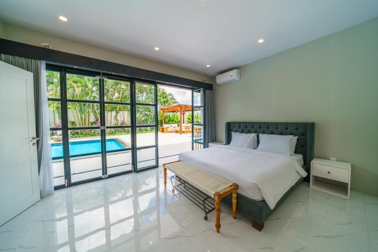 Villa Okenada - Modern 5-Bedroom Pool Villa In Berawa! ชังกู ภายนอก รูปภาพ