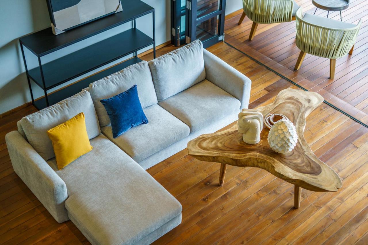 Villa Okenada - Modern 5-Bedroom Pool Villa In Berawa! ชังกู ภายนอก รูปภาพ