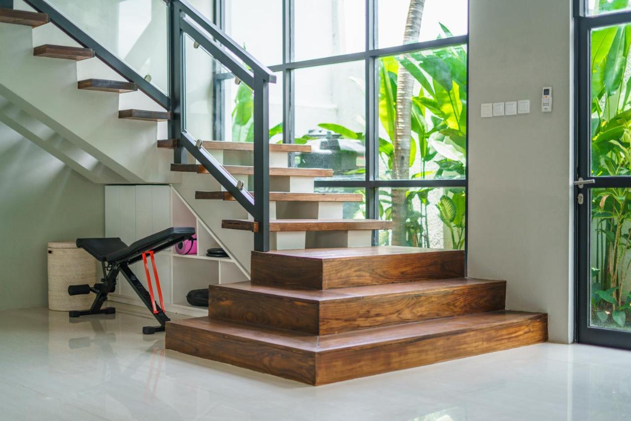 Villa Okenada - Modern 5-Bedroom Pool Villa In Berawa! ชังกู ภายนอก รูปภาพ