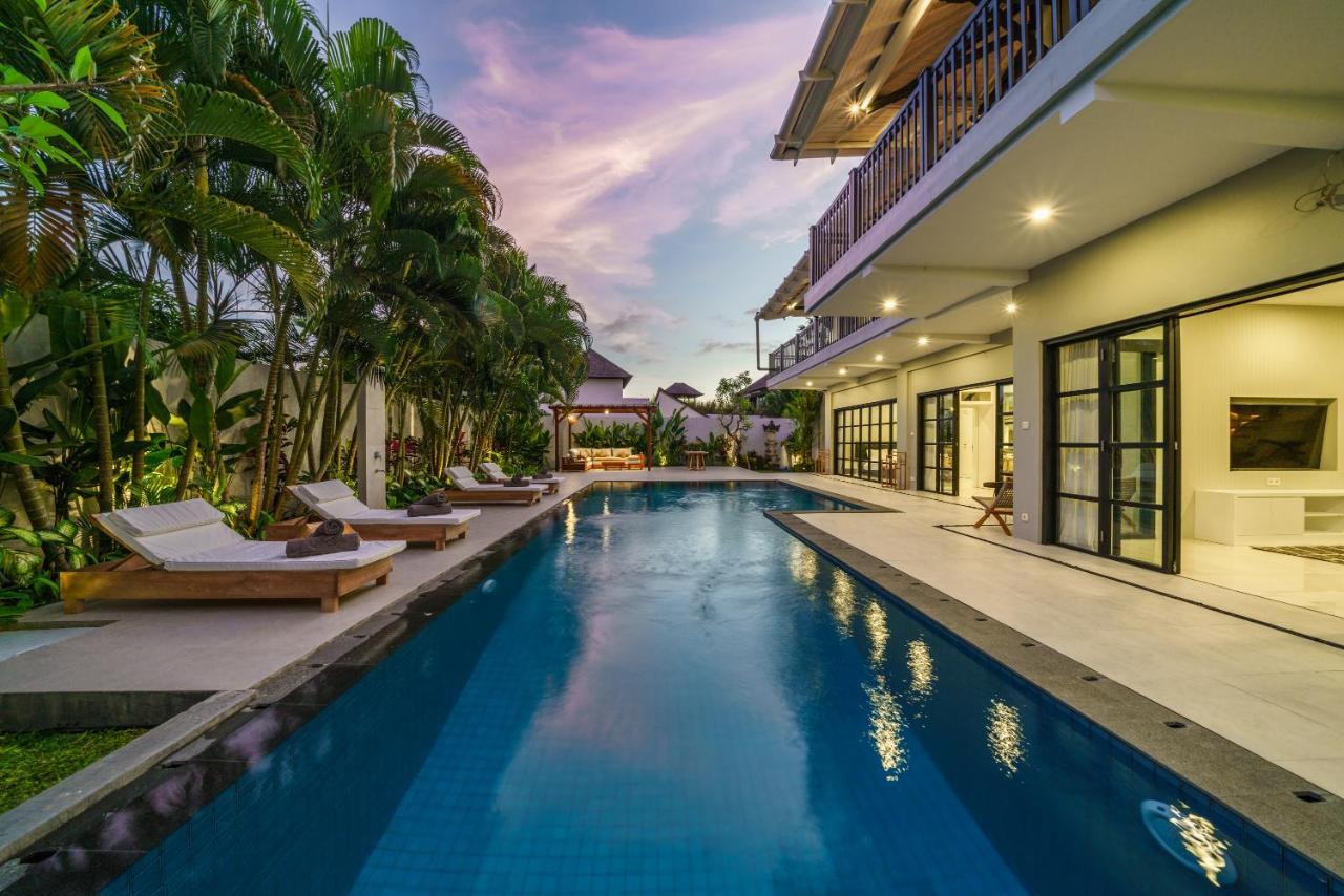 Villa Okenada - Modern 5-Bedroom Pool Villa In Berawa! ชังกู ภายนอก รูปภาพ