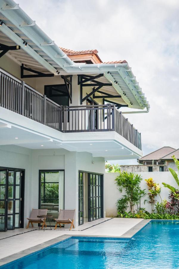 Villa Okenada - Modern 5-Bedroom Pool Villa In Berawa! ชังกู ภายนอก รูปภาพ