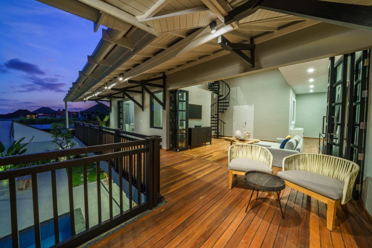 Villa Okenada - Modern 5-Bedroom Pool Villa In Berawa! ชังกู ภายนอก รูปภาพ